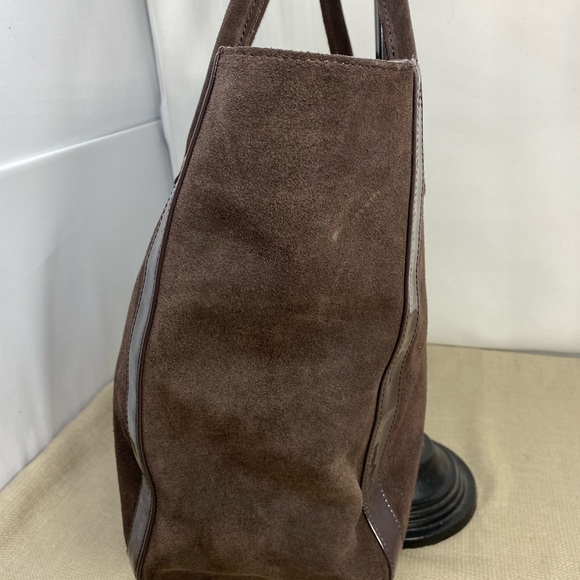 GAP BROWN SUEDE LEATHER TOTE W/FAUX PATENT TRIM - Picture 4 of 8